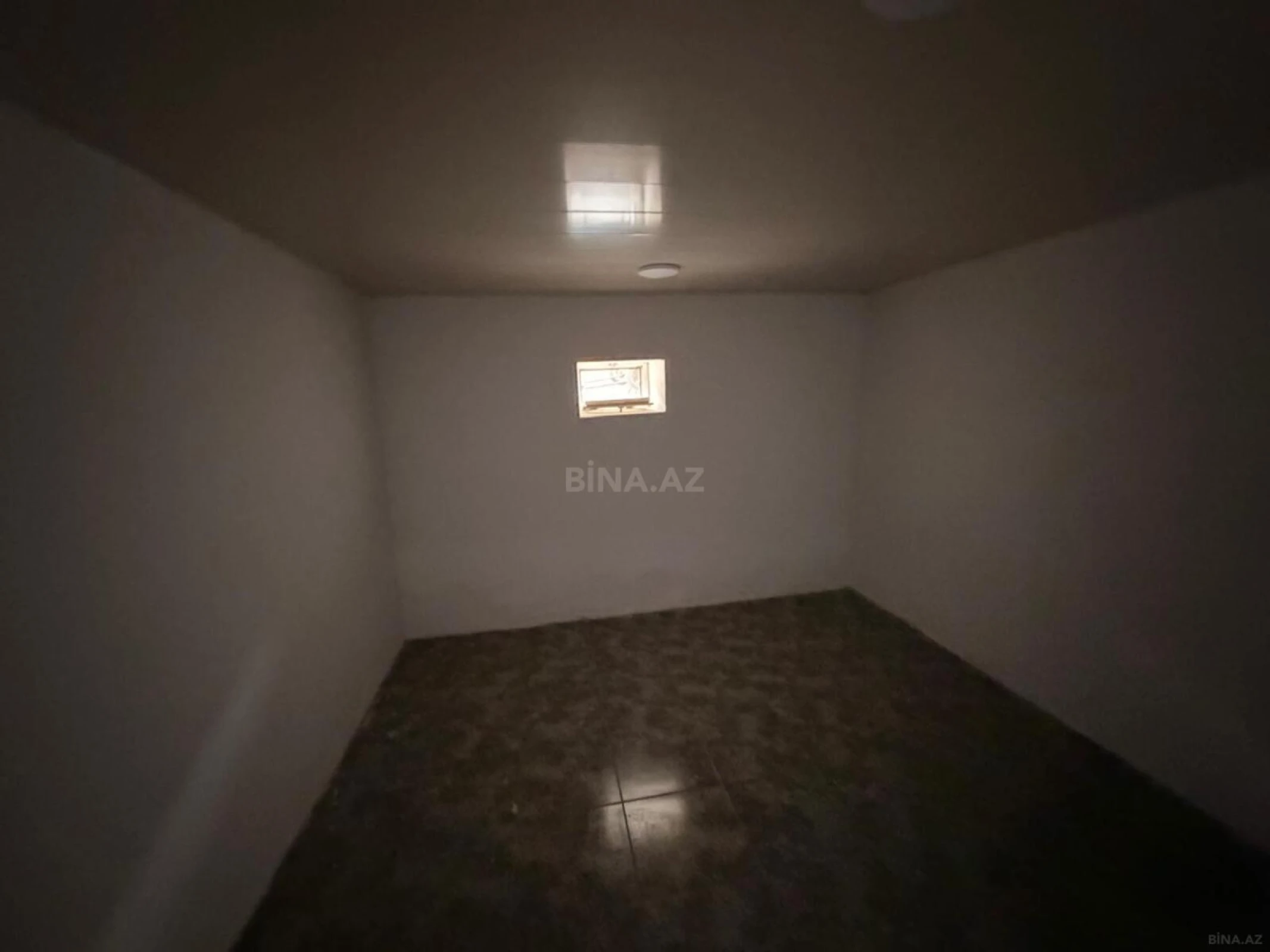 Satılır 3 otaqlı həyət evi 220 m²