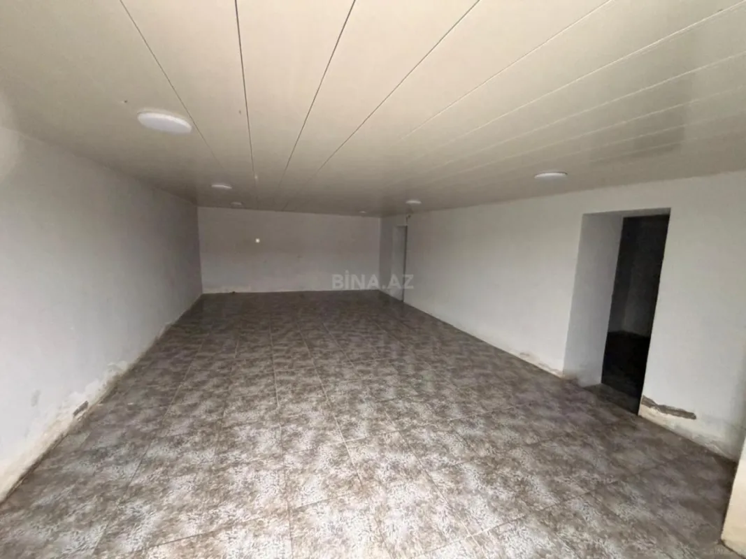 Satılır 3 otaqlı həyət evi 220 m²