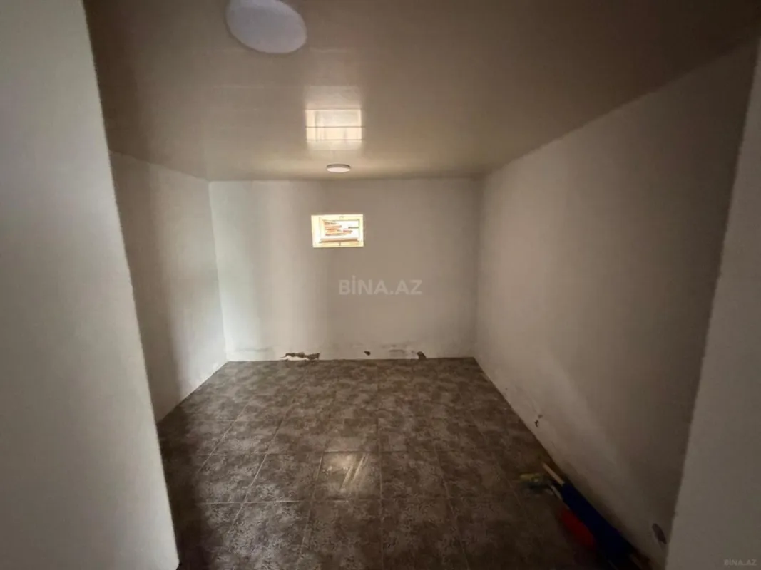 Satılır 3 otaqlı həyət evi 220 m²