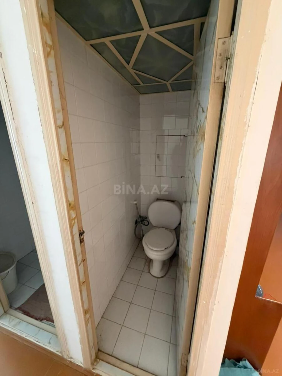 Satılır 4 otaqlı mənzil 110 m²
