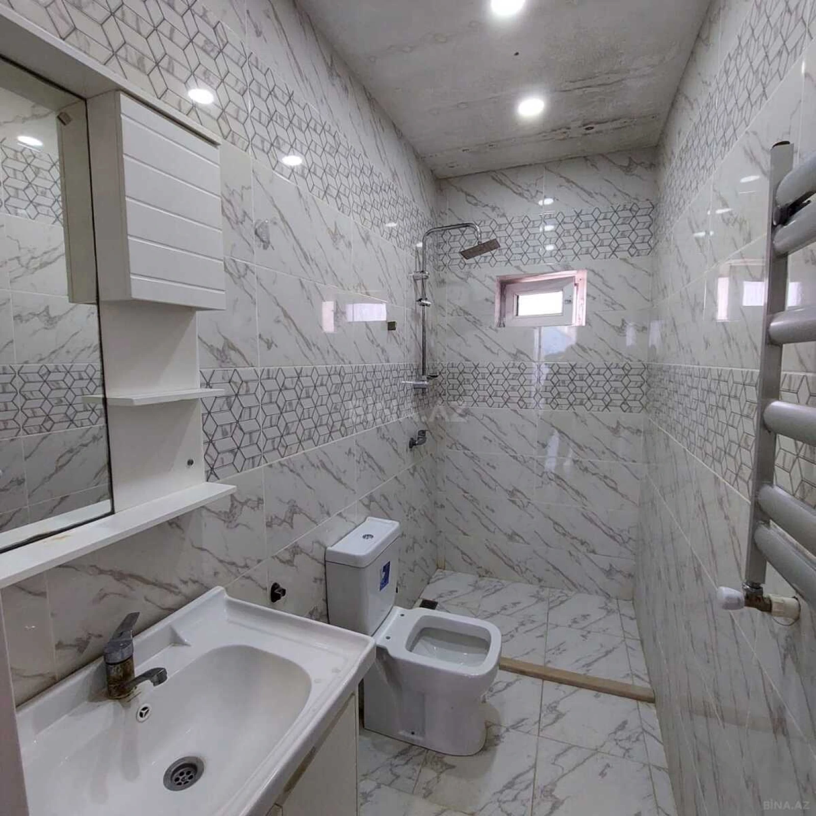 Satılır 3 otaqlı həyət evi 110 m²