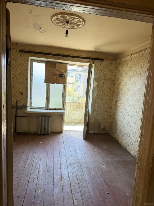 Satılır 2 otaqlı mənzil 55 m²