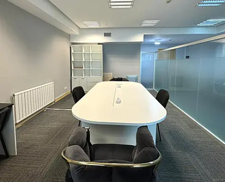 Kirayə verilir 3 otaqlı ofis 100 m²