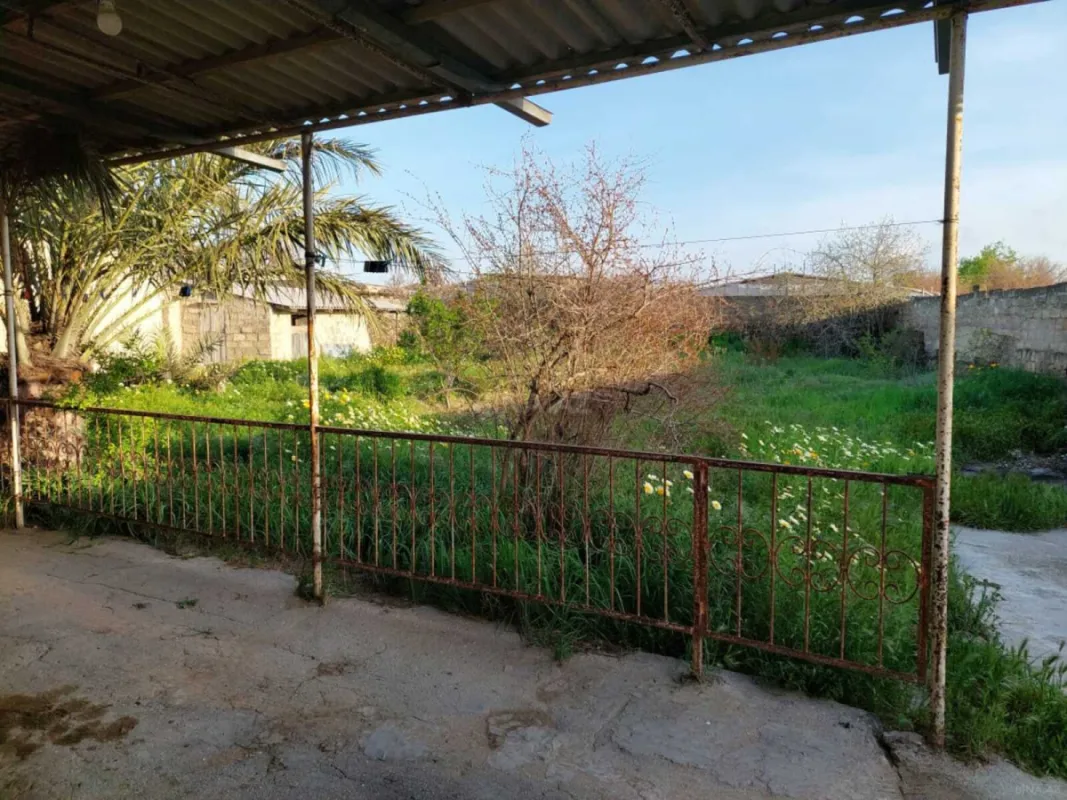 Satılır torpaq sahəsi 8 m²