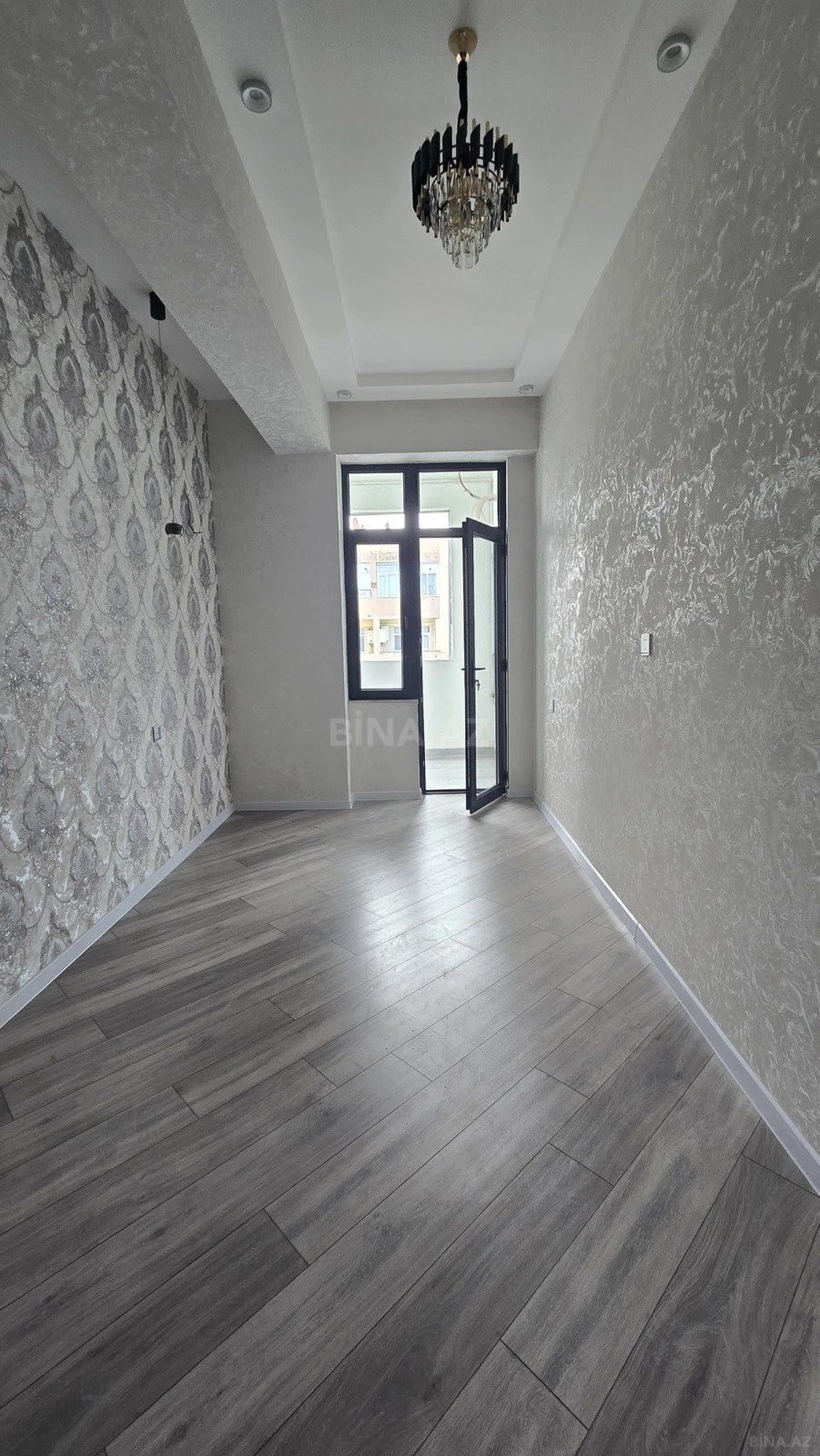 Satılır 2 otaqlı mənzil 60 m²