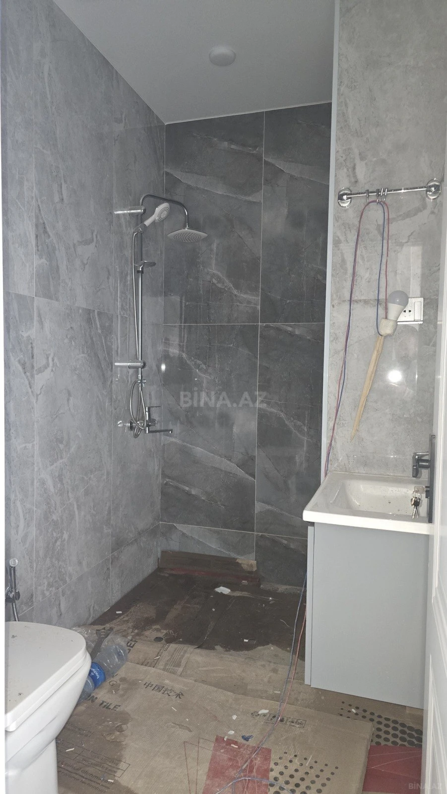 Satılır 2 otaqlı mənzil 60 m²