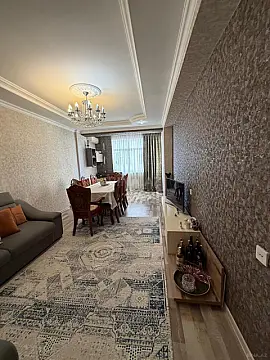Satılır 2 otaqlı mənzil 71 m²