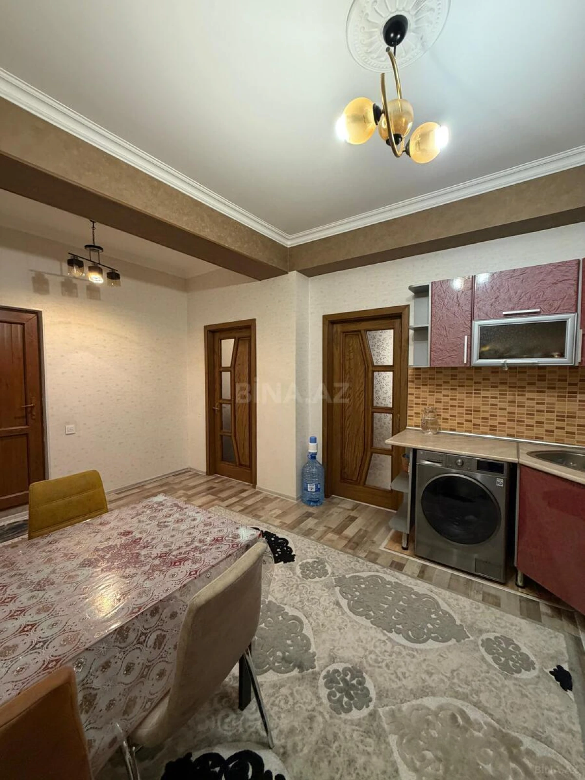 Satılır 2 otaqlı mənzil 71 m²