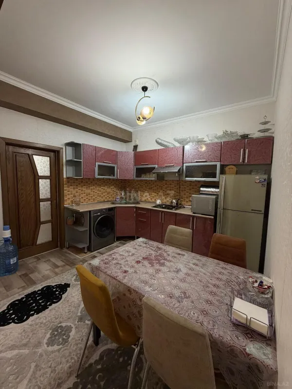 Satılır 2 otaqlı mənzil 71 m²