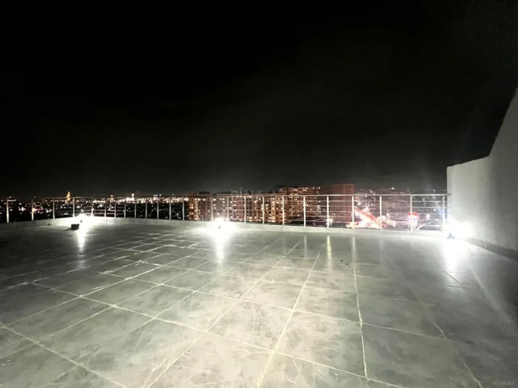 Satılır 5 otaqlı mənzil 505 m²