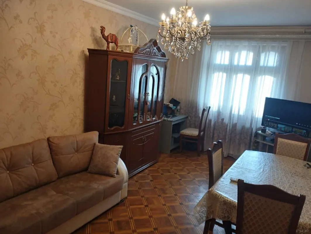 Satılır 3 otaqlı mənzil 90 m²