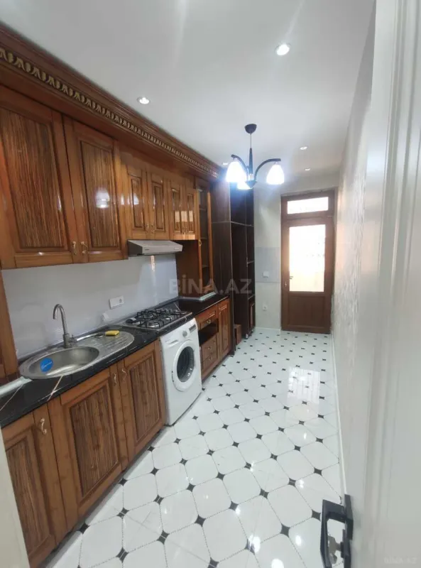 Kirayə verilir 2 otaqlı mənzil 70 m²