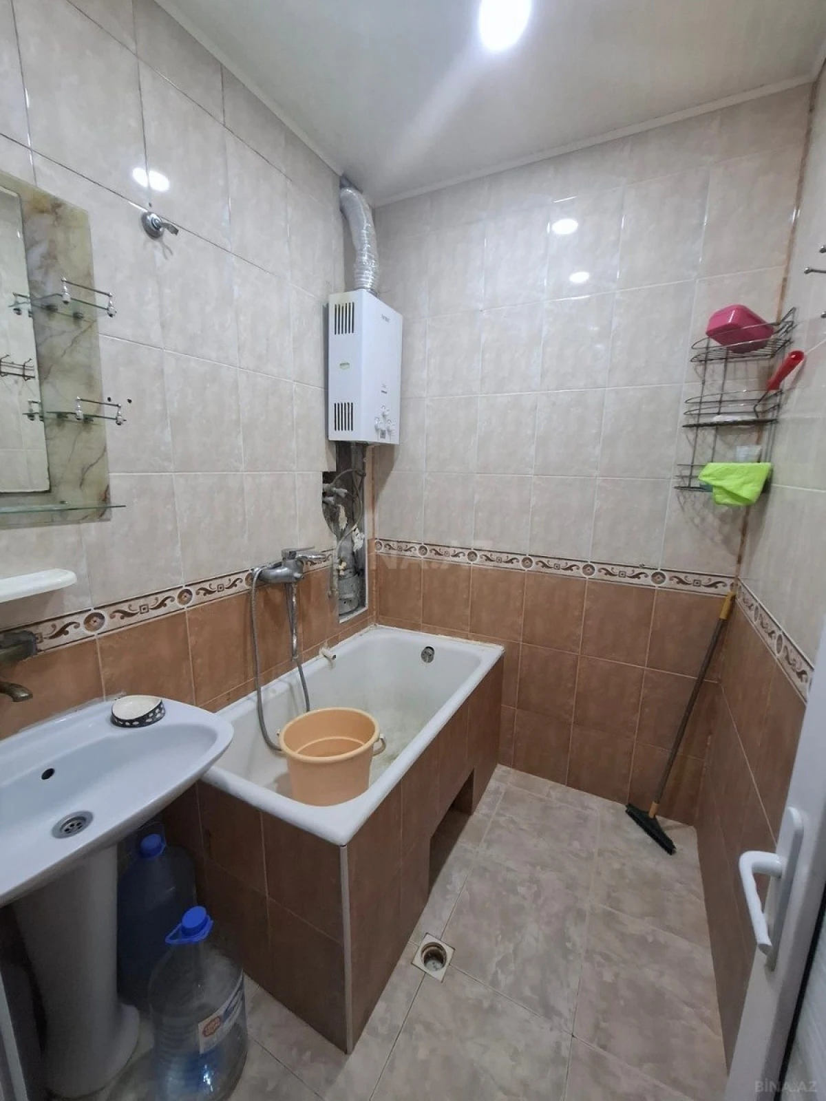 Kirayə verilir 2 otaqlı mənzil 55 m²