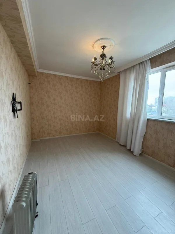 Kirayə verilir 2 otaqlı mənzil 65 m²