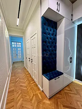 Satılır 5 otaqlı mənzil 140 m²