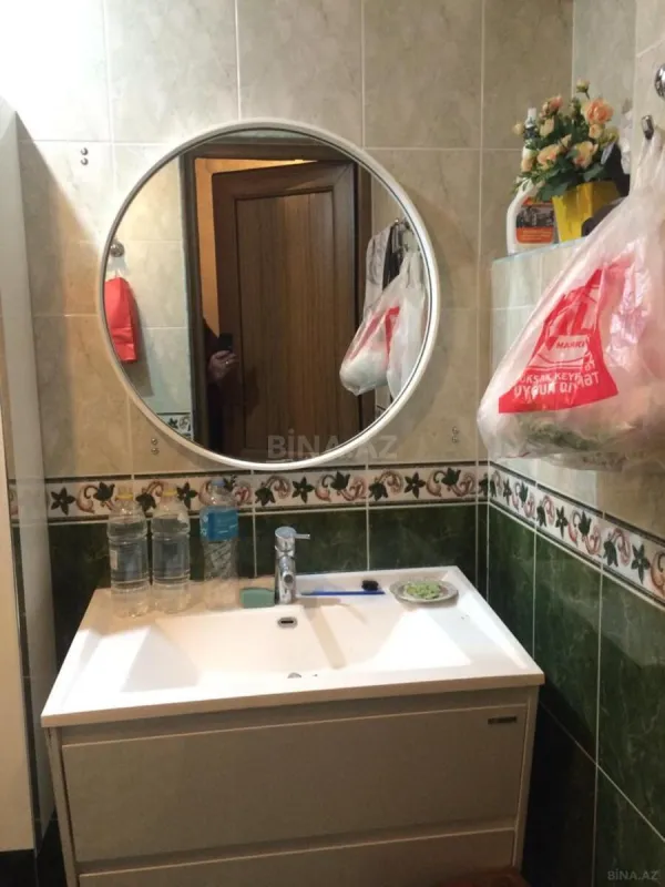 Satılır 4 otaqlı mənzil 102 m²