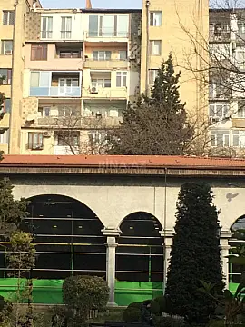 Satılır 4 otaqlı mənzil 102 m²