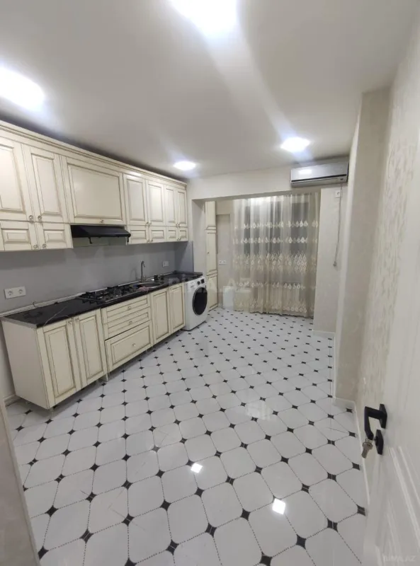 Kirayə verilir 3 otaqlı mənzil 65 m²