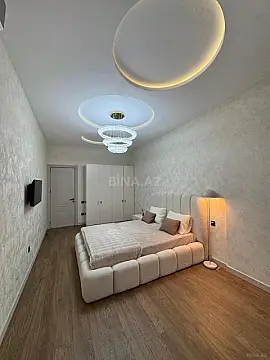 Satılır 2 otaqlı mənzil 135 m²