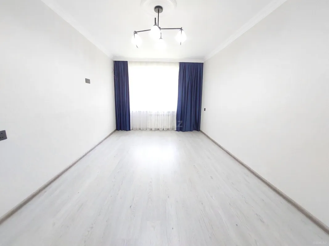 Satılır 1 otaqlı mənzil 35 m²
