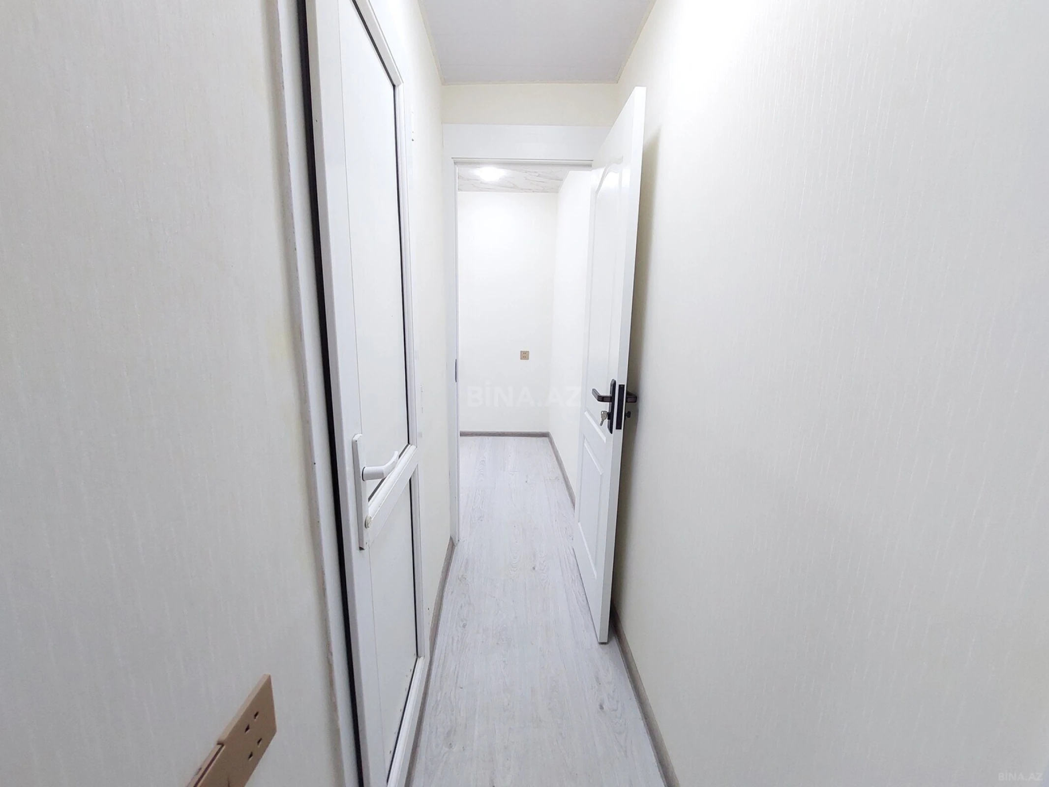 Satılır 1 otaqlı mənzil 35 m²