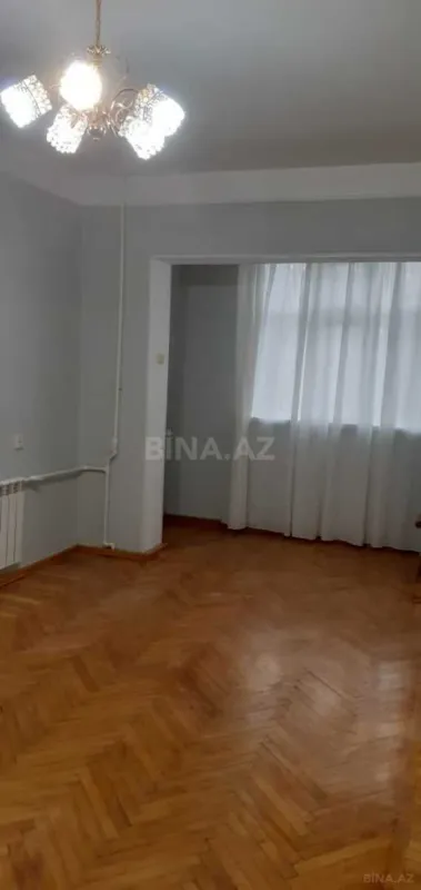 Satılır 1 otaqlı mənzil 45 m²