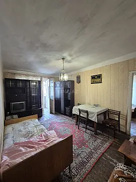 Satılır 2 otaqlı mənzil 50 m²