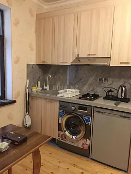 Kirayə verilir 1 otaqlı mənzil 20 m²