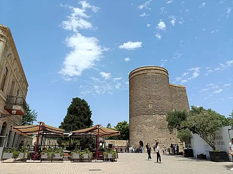Kirayə verilir 1 otaqlı mənzil 20 m² — Bakı 1 otaq 20.00 m²