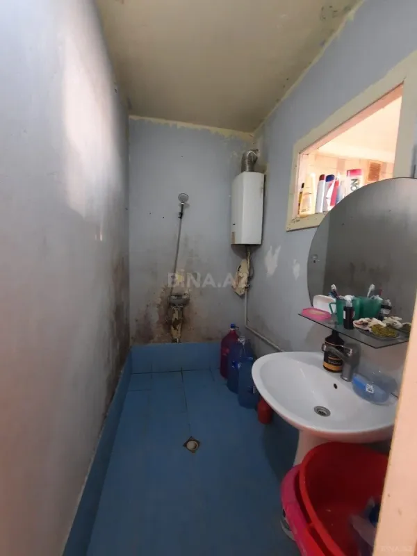 Satılır 2 otaqlı mənzil 65 m²