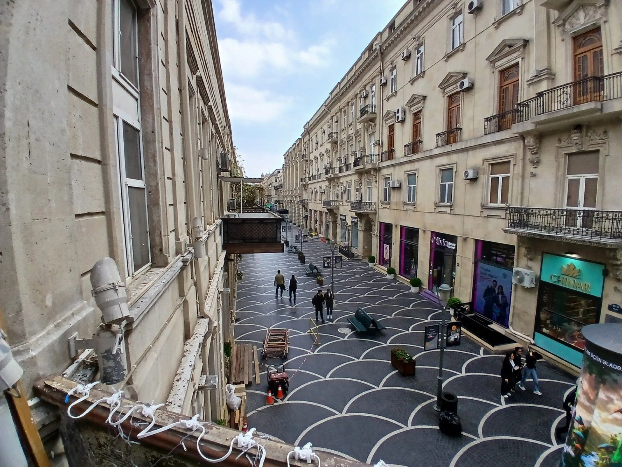 Kirayə verilir 3 otaqlı mənzil 100 m²