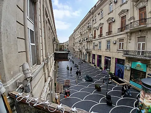 Kirayə verilir 3 otaqlı mənzil 100 m²