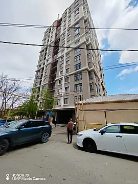 Satılır 4 otaqlı mənzil 135 m² — Bakı, Badamdar 4 otaq 135.00 m²