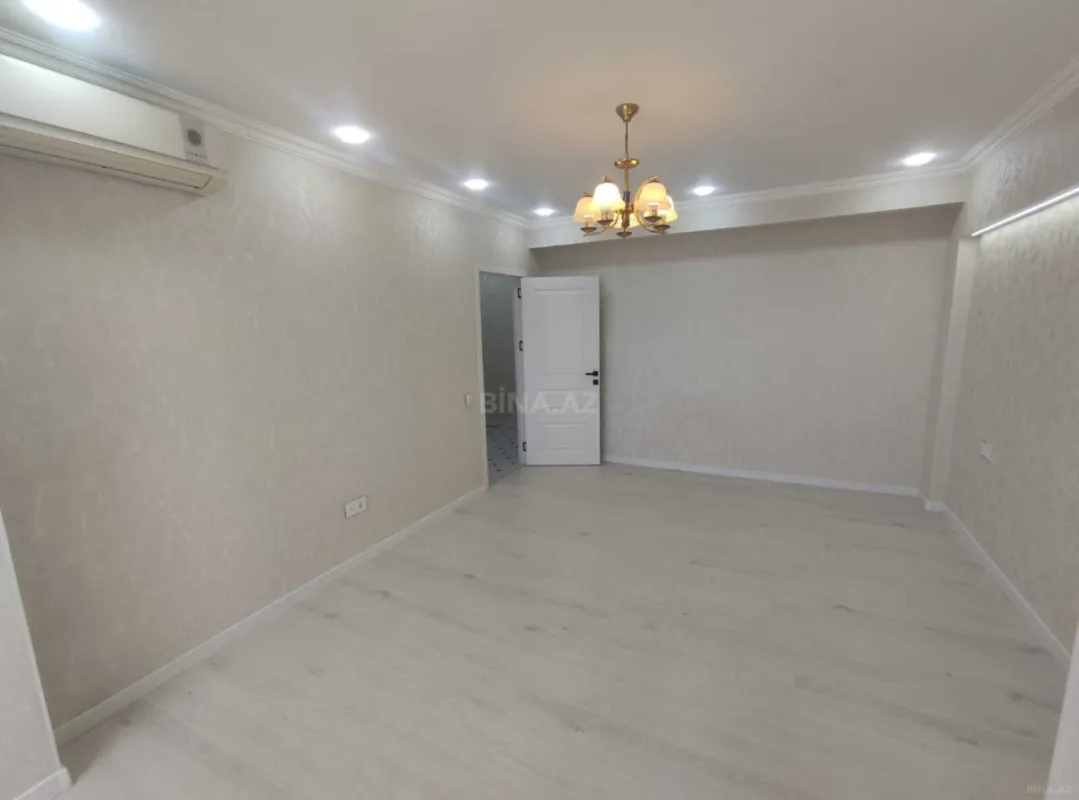 Kirayə verilir 2 otaqlı mənzil 70 m²