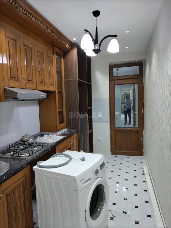 Kirayə verilir 2 otaqlı mənzil 70 m²