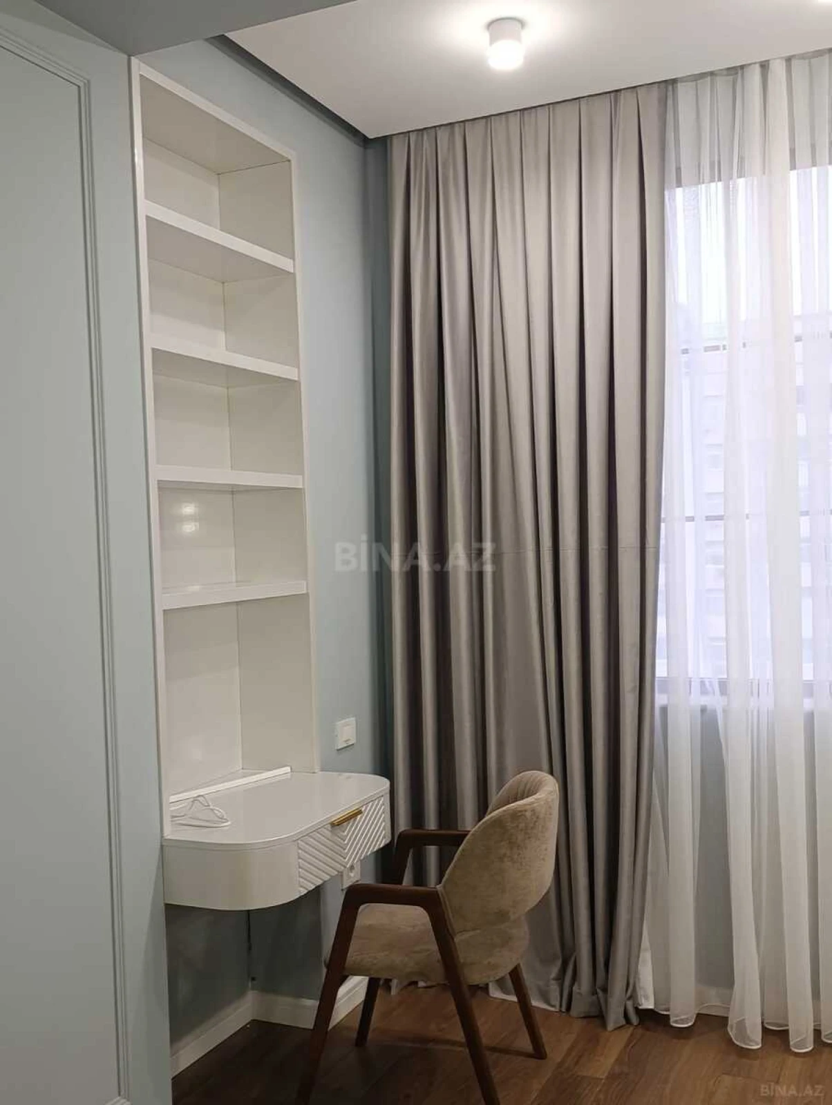 Kirayə verilir 2 otaqlı mənzil 100 m²