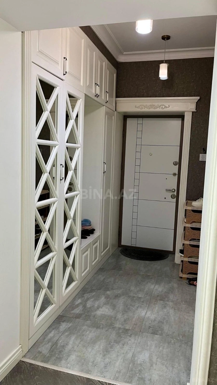 Kirayə verilir 3 otaqlı mənzil 148 m²