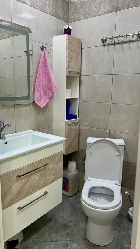 Kirayə verilir 3 otaqlı mənzil 148 m²
