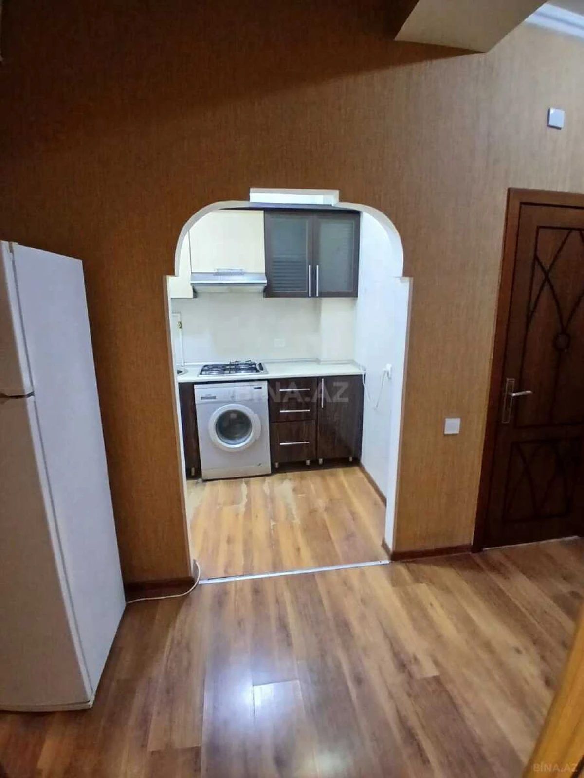 Kirayə verilir 2 otaqlı mənzil 60 m²