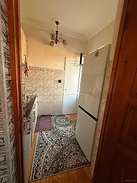 Satılır 5 otaqlı həyət evi 180 m²
