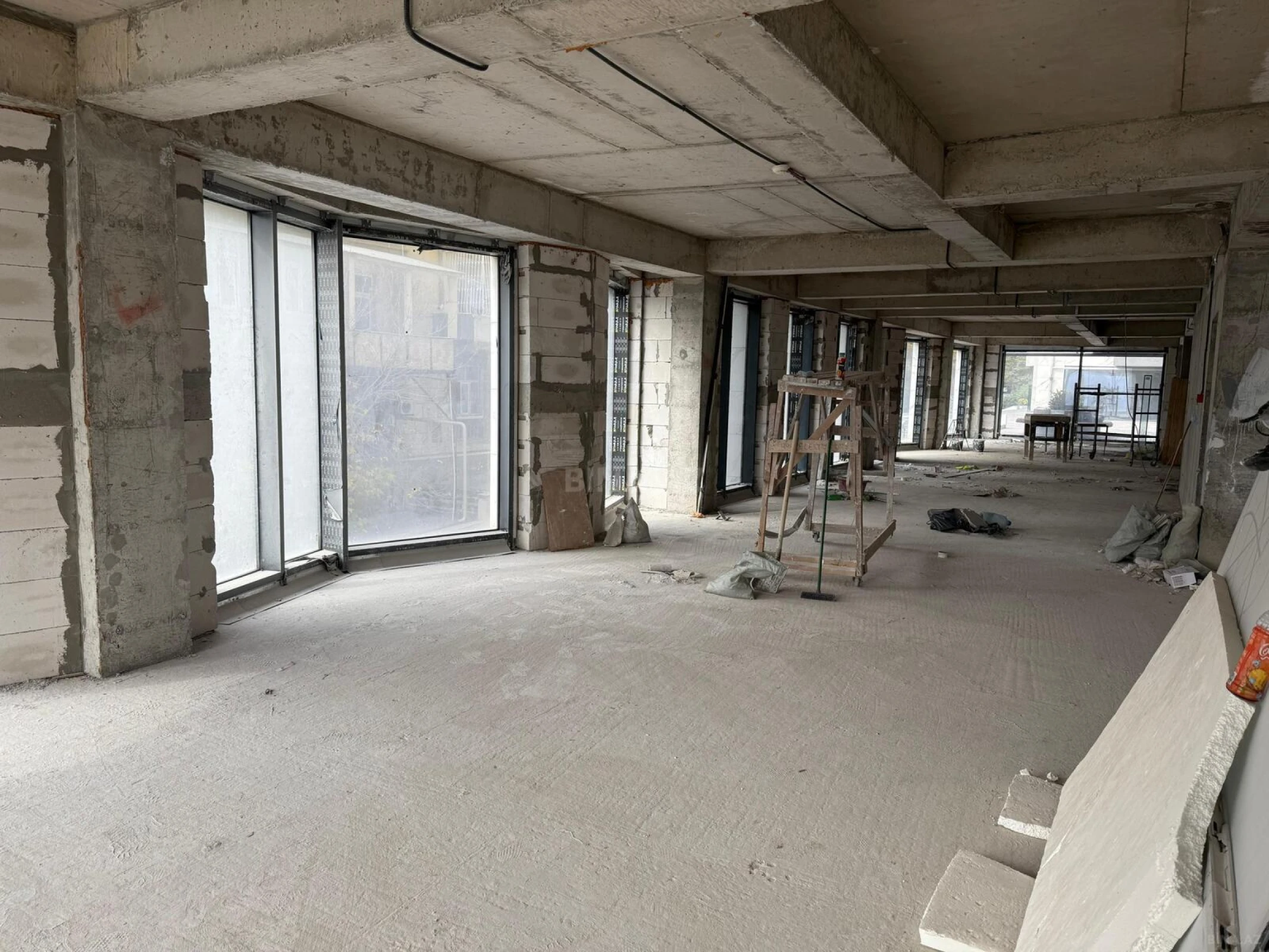 Kirayə verilir obyekt 450 m²