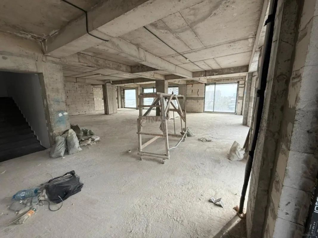 Kirayə verilir obyekt 450 m²