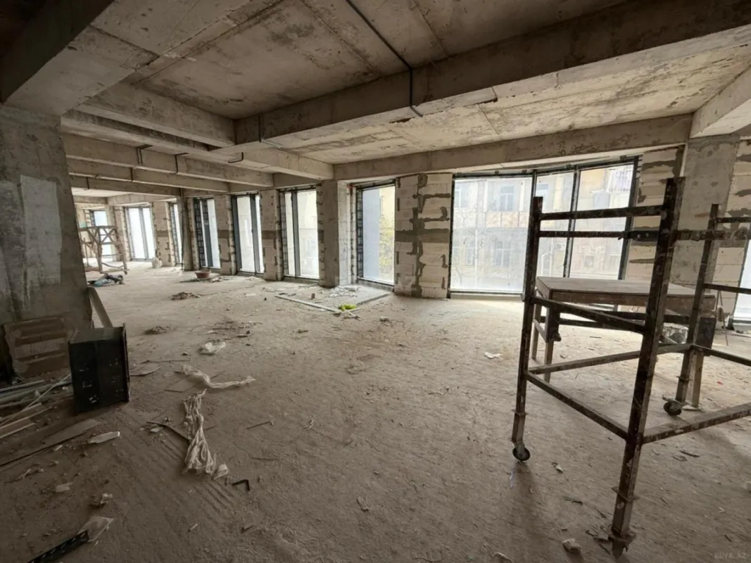 Kirayə verilir obyekt 450 m²