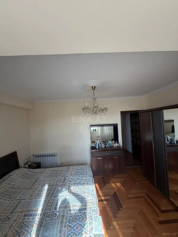 Kirayə verilir 2 otaqlı mənzil 80 m²