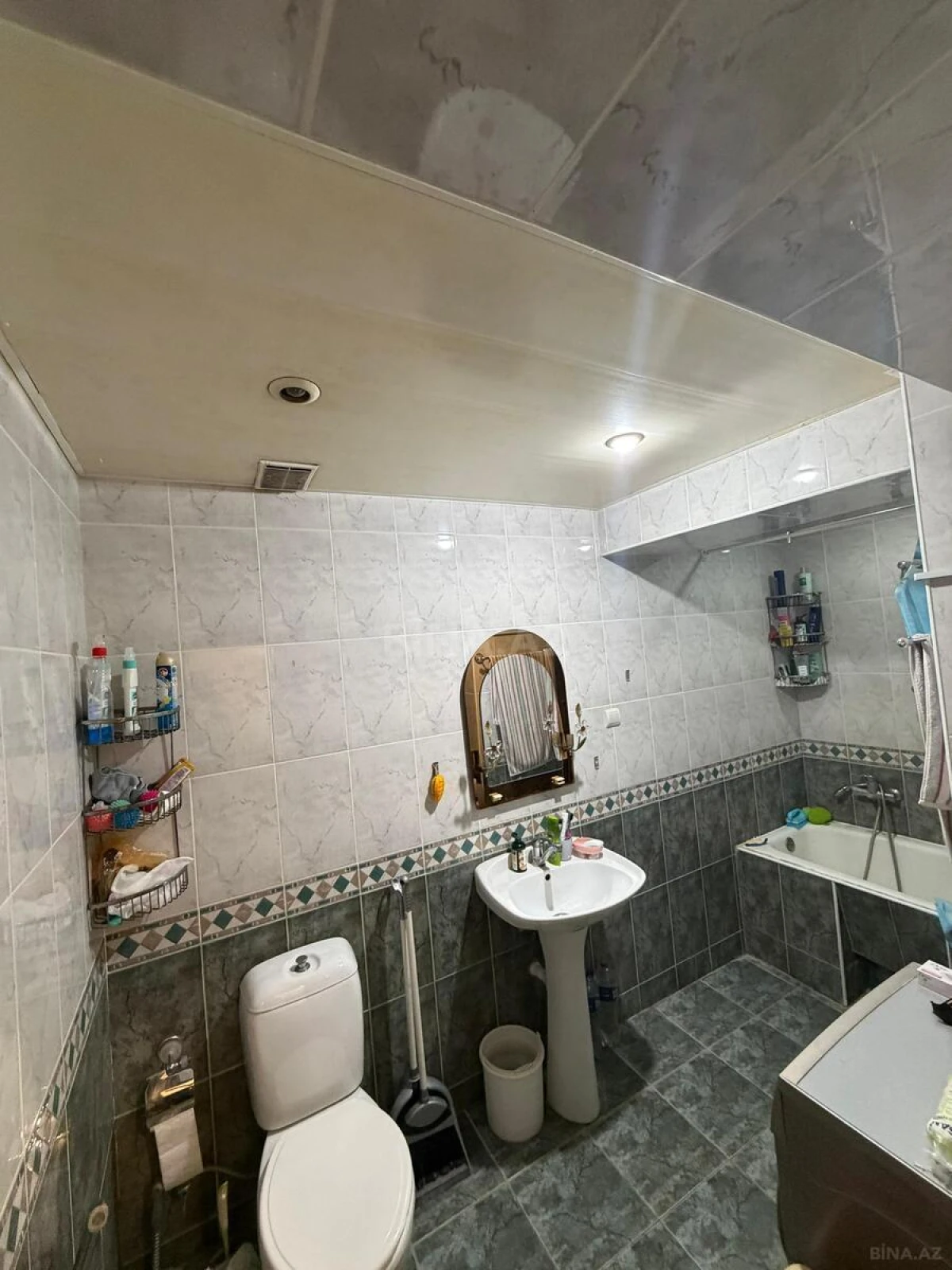 Kirayə verilir 2 otaqlı mənzil 80 m²