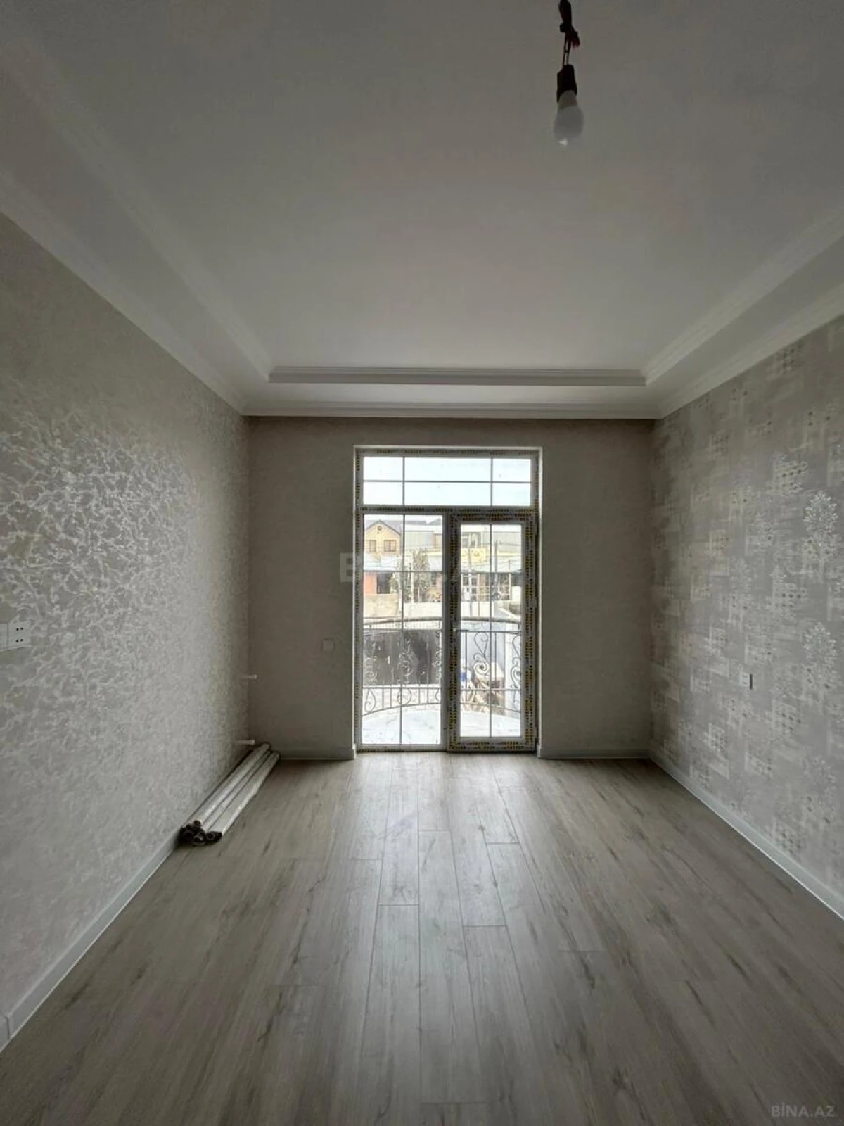 Satılır 4 otaqlı həyət evi 140 m²