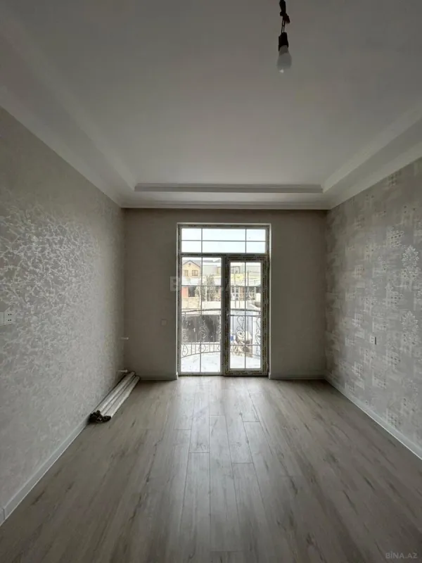 Satılır 4 otaqlı həyət evi 140 m²