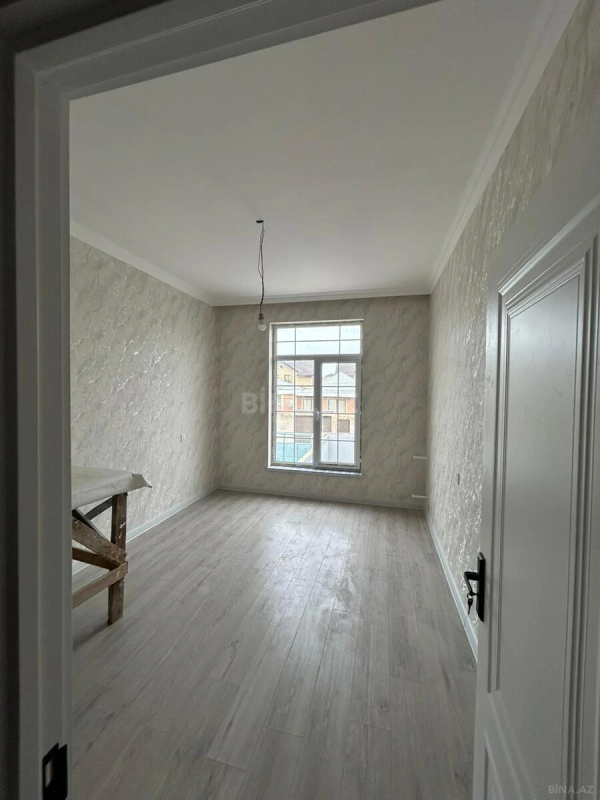 Satılır 4 otaqlı həyət evi 140 m²