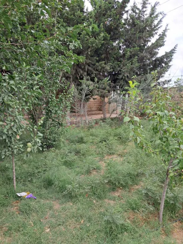 Satılır 4 otaqlı həyət evi 100 m²