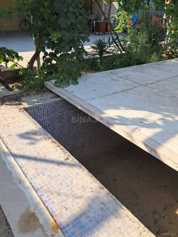 Satılır 4 otaqlı həyət evi 100 m²